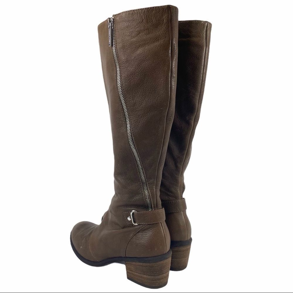 Donald J Pliner Tall pebbled leather 'Dalee' Boot - Picture 5 of 16